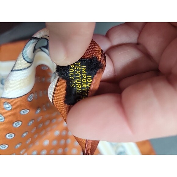 Paisley Print Square Silk Scarf‎ Pocket Scarf Luxurious Handkerchief - Picture 4 of 4